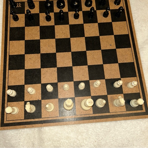 Vintage 1982 Pressman Red Box Chess Complete Set Board Game - Picture 3 of 9